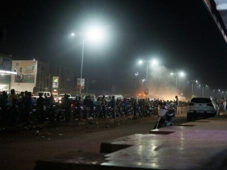 Jihadist fuel blockade makes life a struggle in Mali's capital